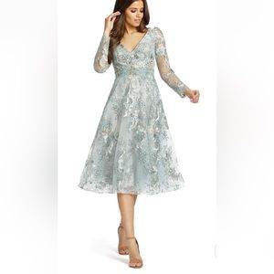 MAC DUGGAL SZ 6 long sleeve A-line dress nwt.